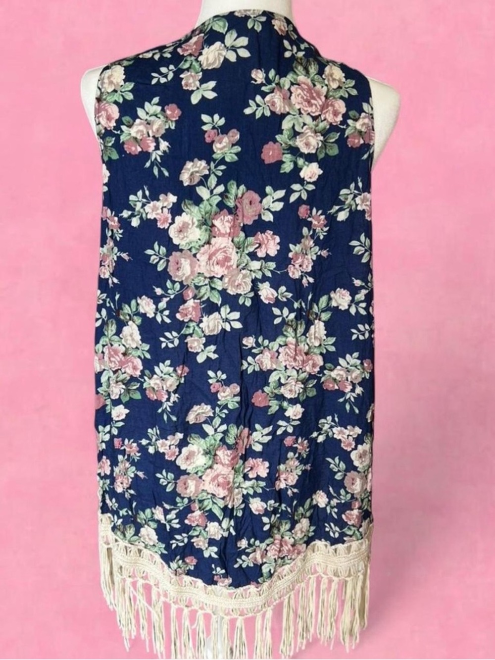 entro Navy Blue Floral Dress Top with Cream and Pink Roses - Picture 4 of 8